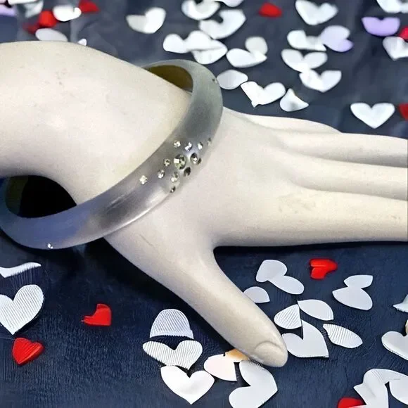 Alexis Bittar Iridescent Silver Lucite and Crystal Bangle Bracelet - Picture 5 of 10